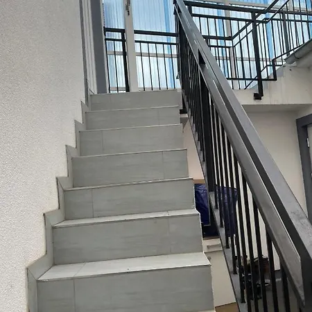 Schoenes Gemuetlicher Zimmer In Zentrum Ruesselsheim Exterior photo