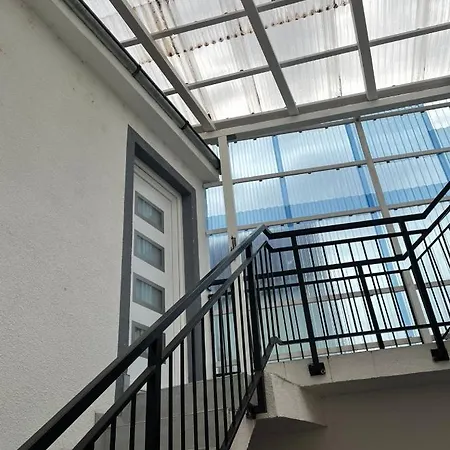 Schoenes Gemuetlicher Zimmer In Zentrum Ruesselsheim Exterior photo