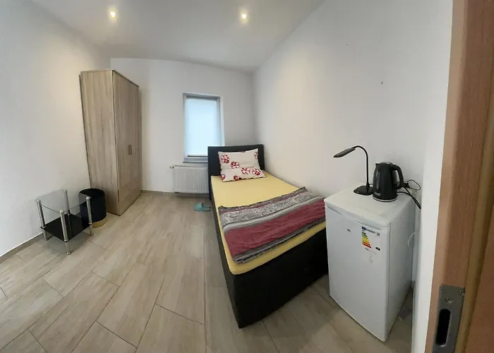 Schoenes Gemuetlicher Zimmer In Zentrum Ruesselsheim