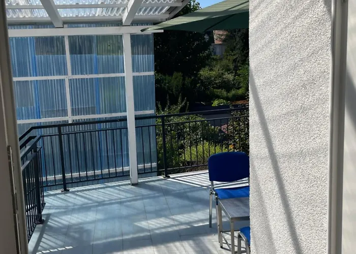 Schoenes Gemuetlicher Zimmer In Zentrum Ruesselsheim